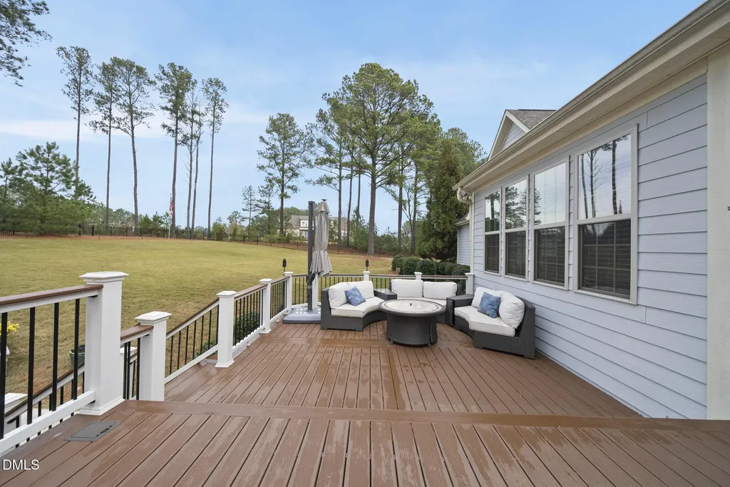 90 Paraggi Court Clayton NC 27527