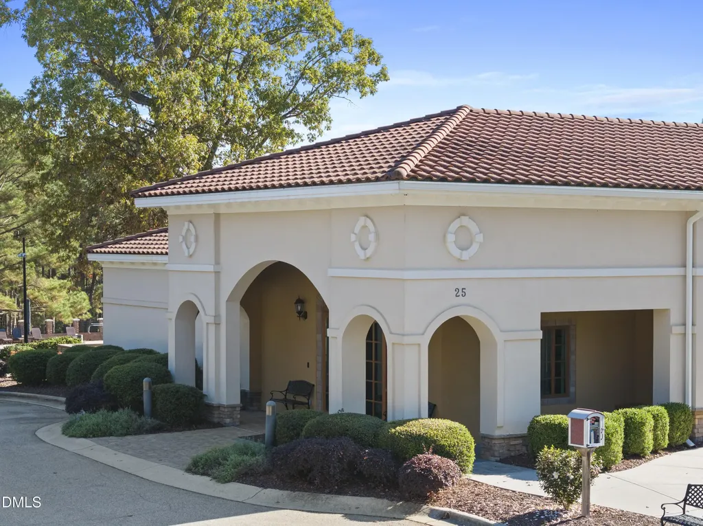 90 Paraggi Court Clayton NC 27527
