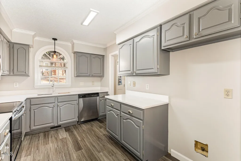 4534 Hamptonshire Drive Raleigh NC 27613
