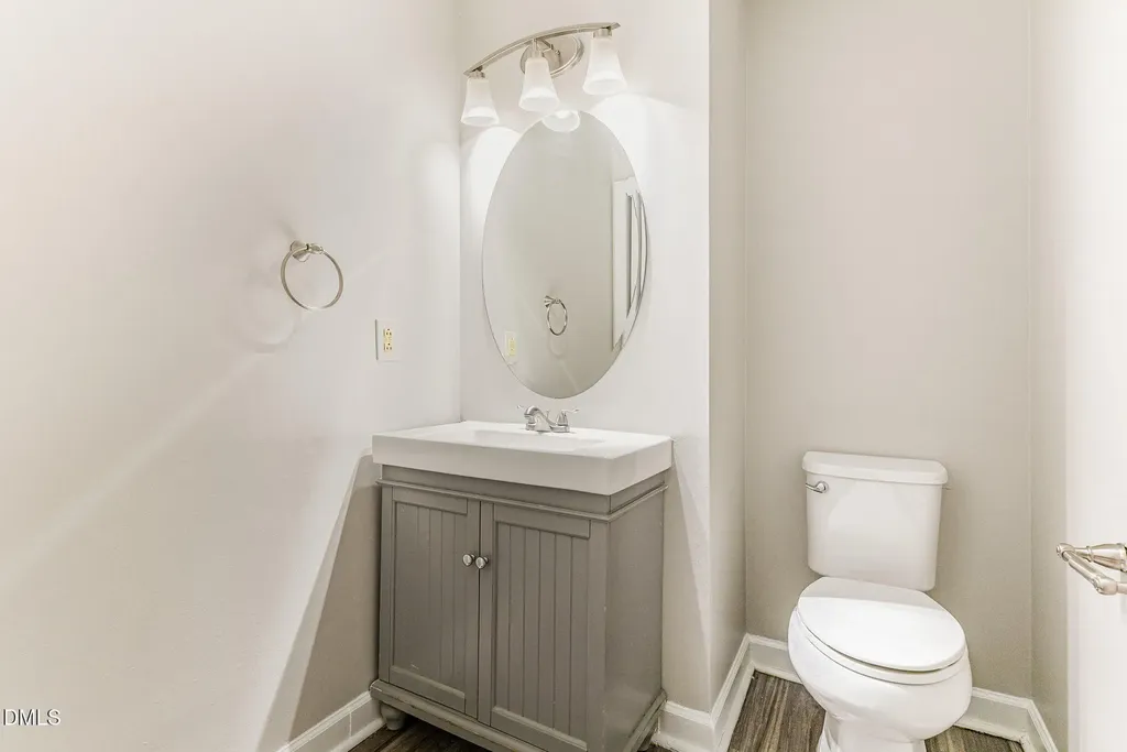 4534 Hamptonshire Drive Raleigh NC 27613