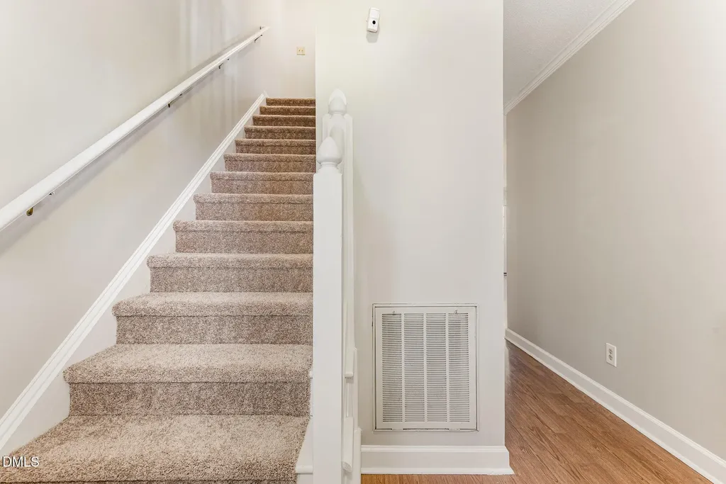 4534 Hamptonshire Drive Raleigh NC 27613