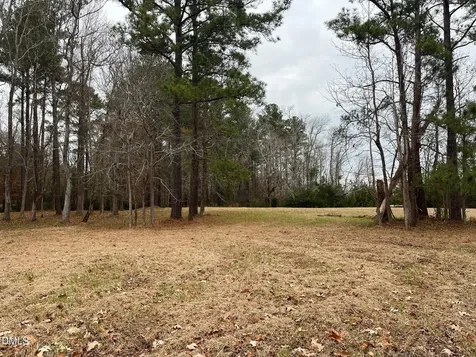 62 Currituck Court Oriental NC 28571