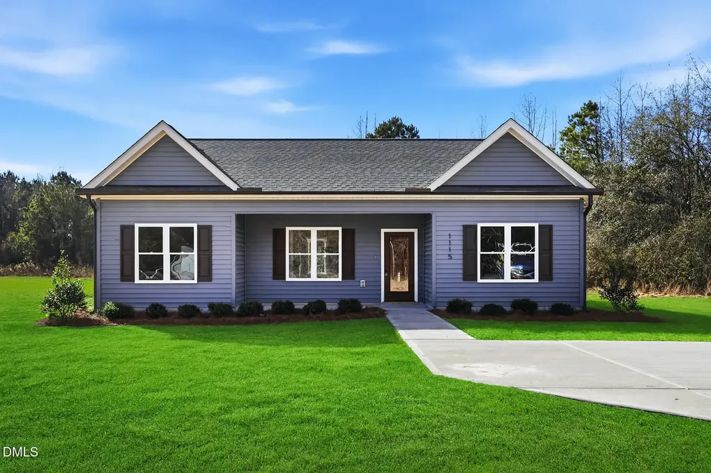 1115 Jada Allen Road Dunn NC 28334