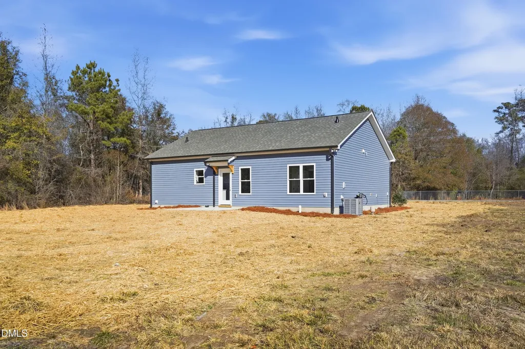 1115 Jada Allen Road Dunn NC 28334