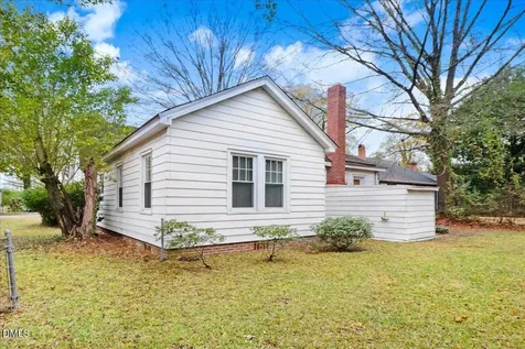 108 Gray Street NE Wilson NC 27893