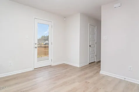 208 Tuscany Circle Princeton NC 27569