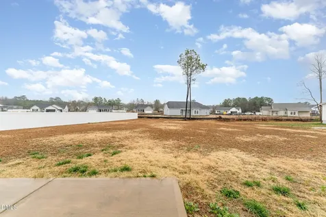 208 Tuscany Circle Princeton NC 27569