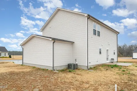 208 Tuscany Circle Princeton NC 27569