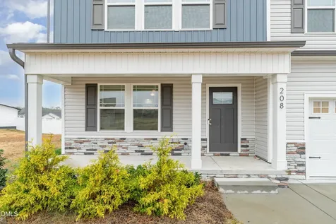 208 Tuscany Circle Princeton NC 27569