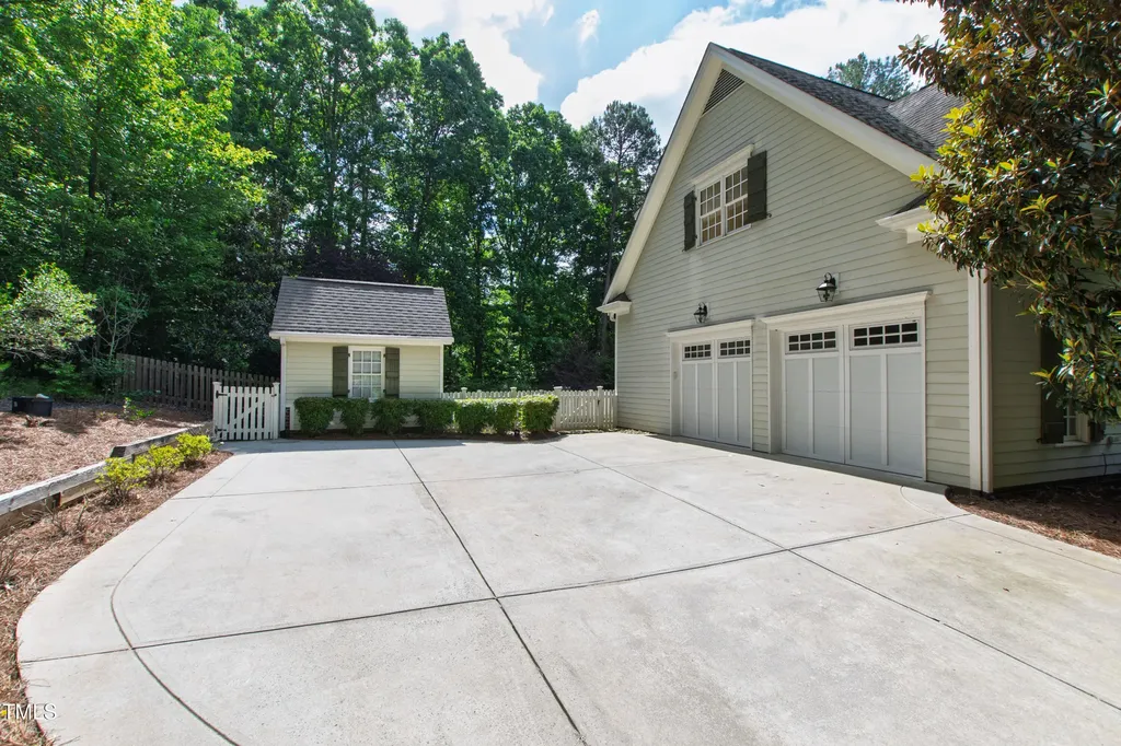 131 Lavinia Lane Chapel Hill NC 27516