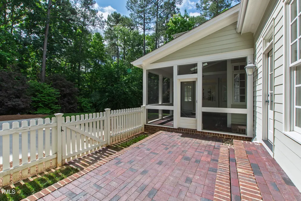 131 Lavinia Lane Chapel Hill NC 27516