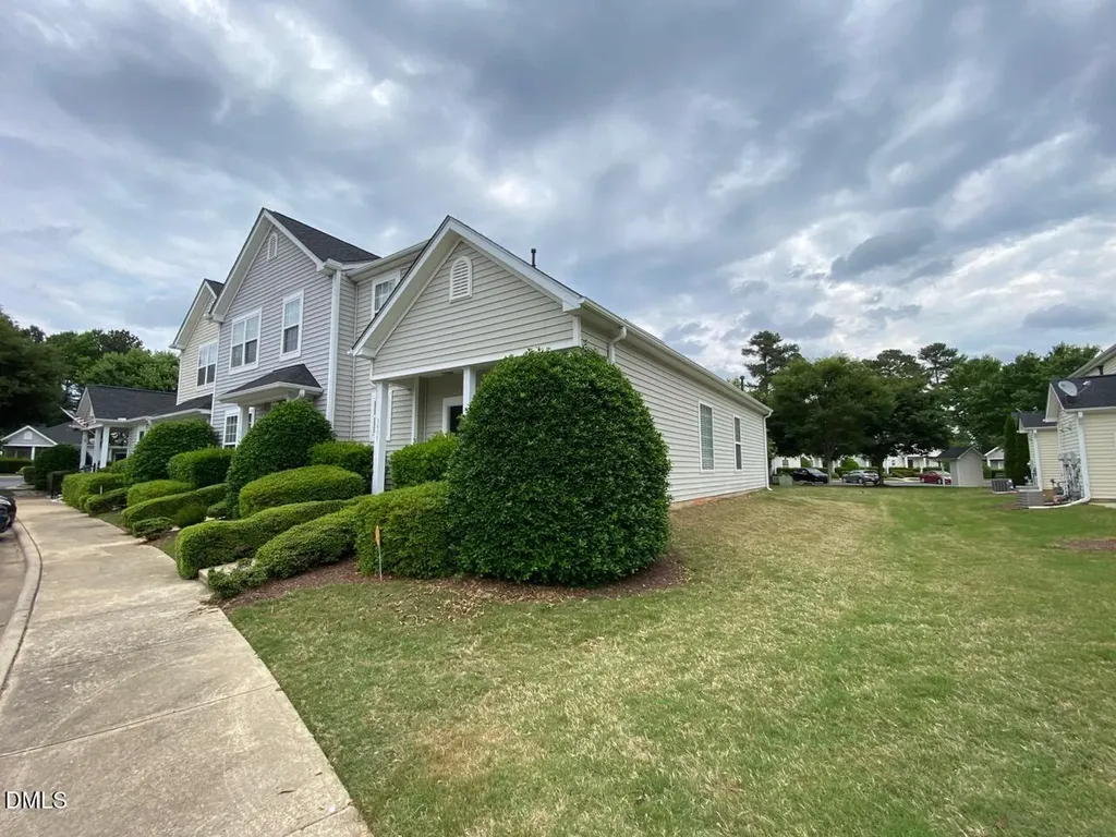 5457 Patuxent Drive Raleigh NC 27616