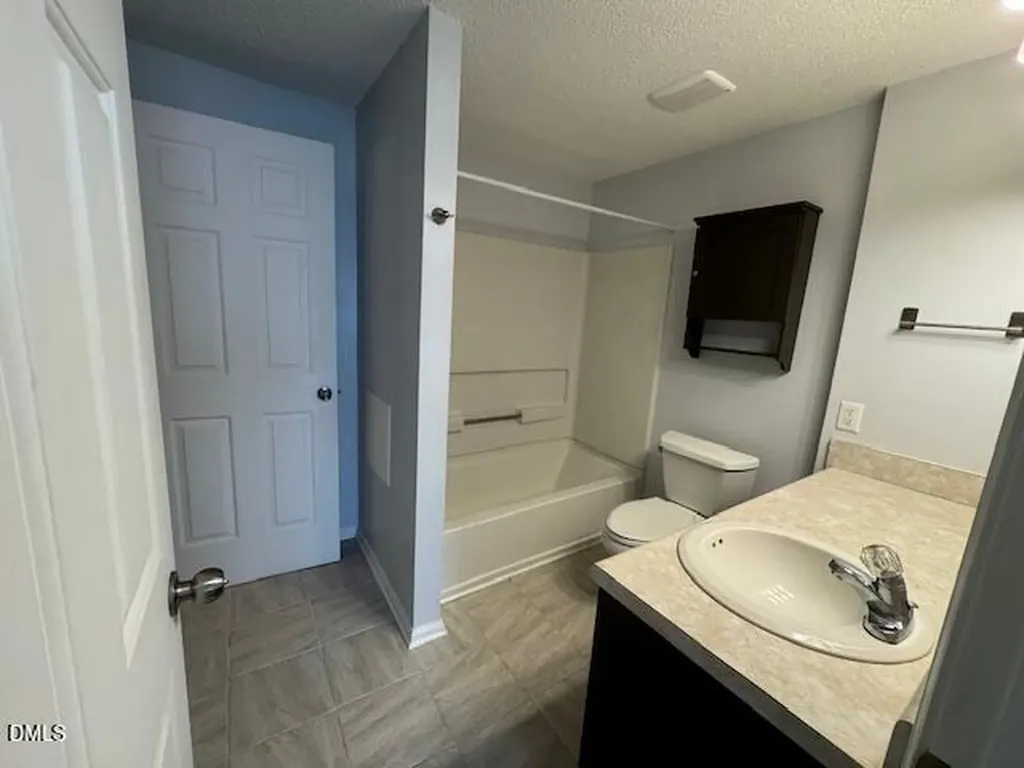 7825 Stephanie Lane Raleigh NC 27615