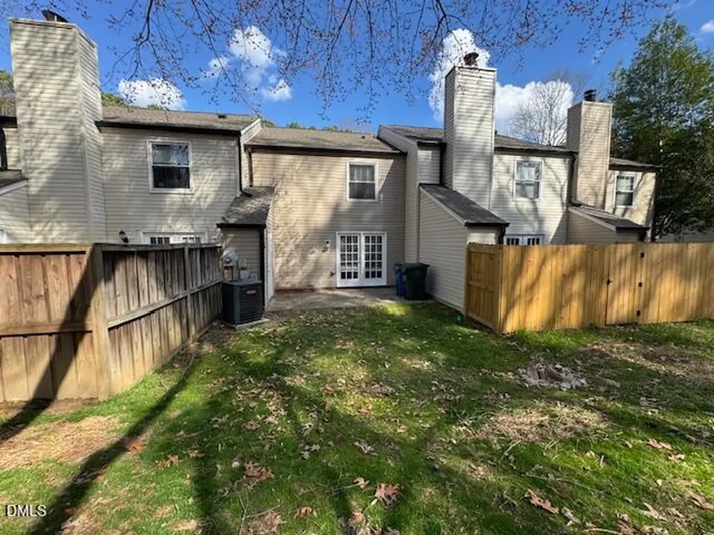 7825 Stephanie Lane Raleigh NC 27615