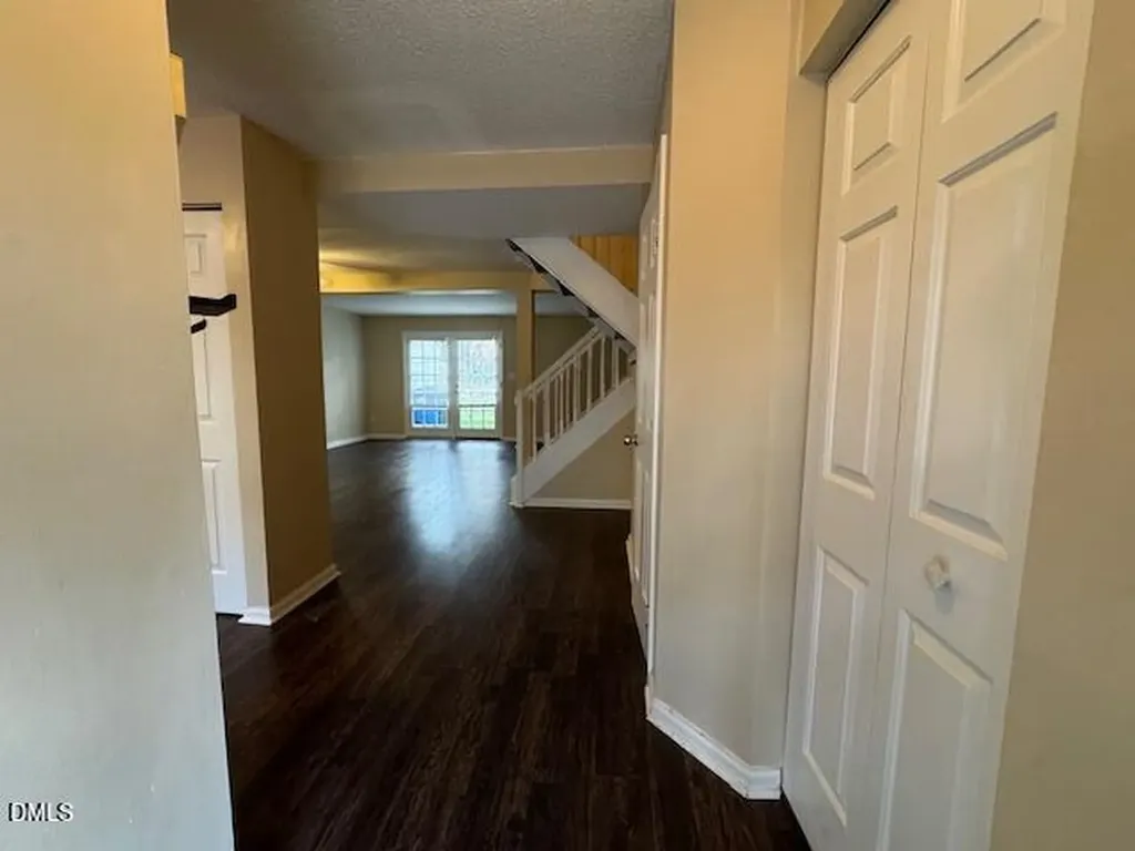 7825 Stephanie Lane Raleigh NC 27615