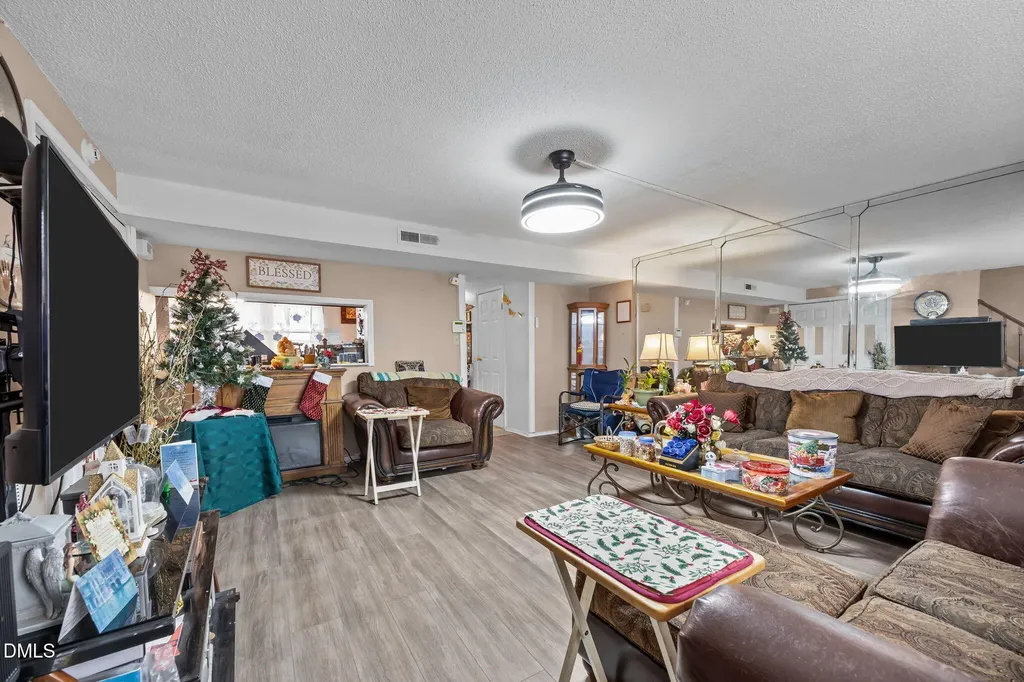 7740 Sandra Lane Raleigh NC 27615