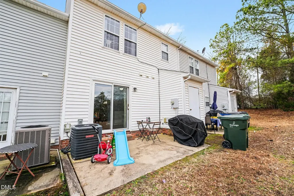 5103 Jimmy Ridge Place Raleigh NC 27610