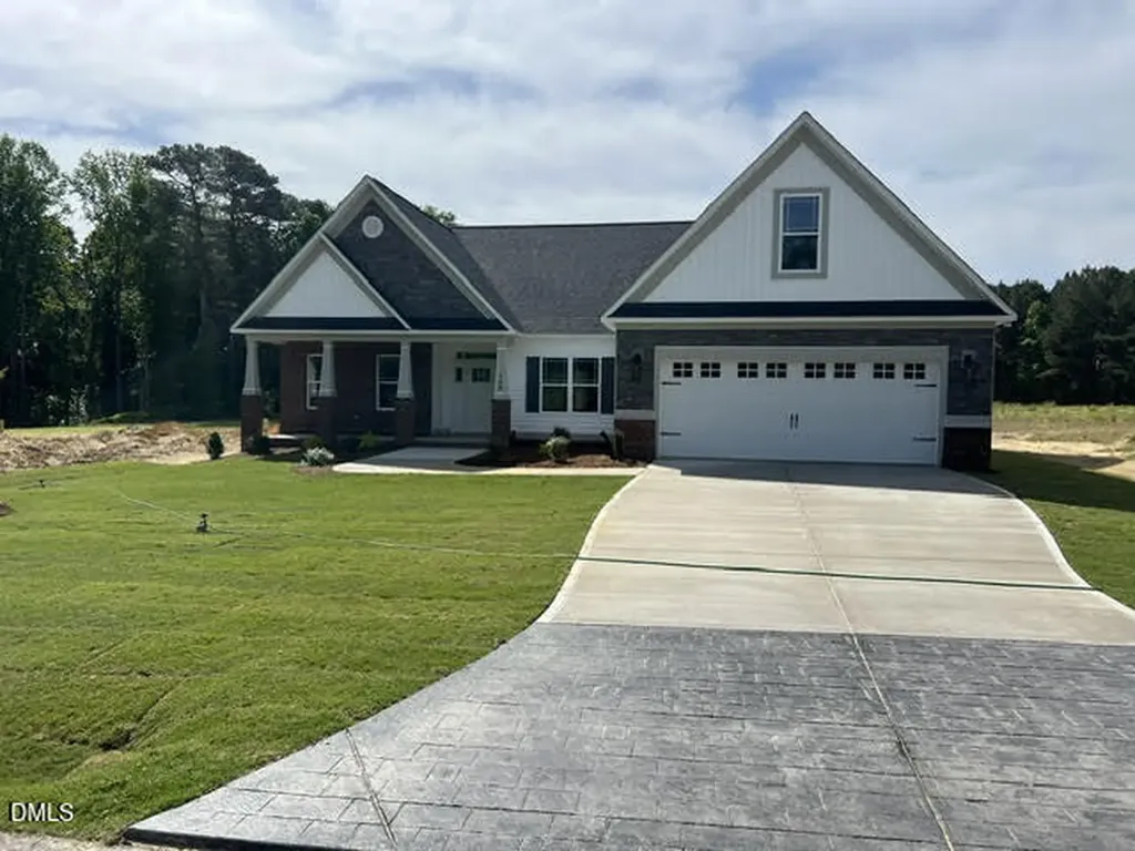 145 Big Pine Road Clayton NC 27520