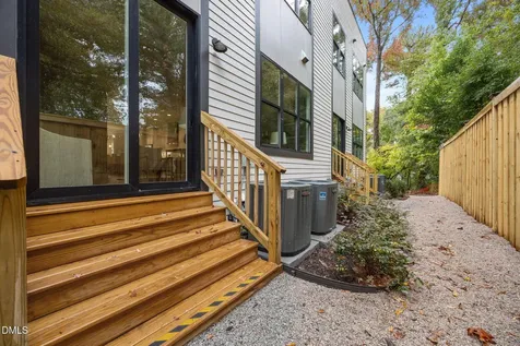 811 Maple Berry Lane Raleigh NC 27607