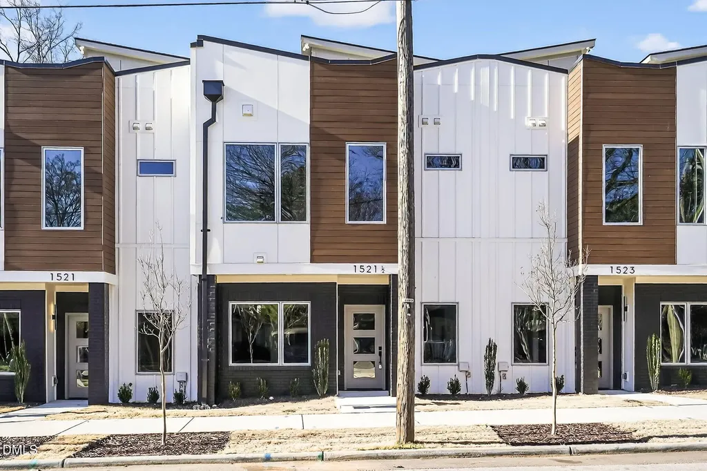 1521 1/2 Sunrise Avenue Raleigh NC 27608