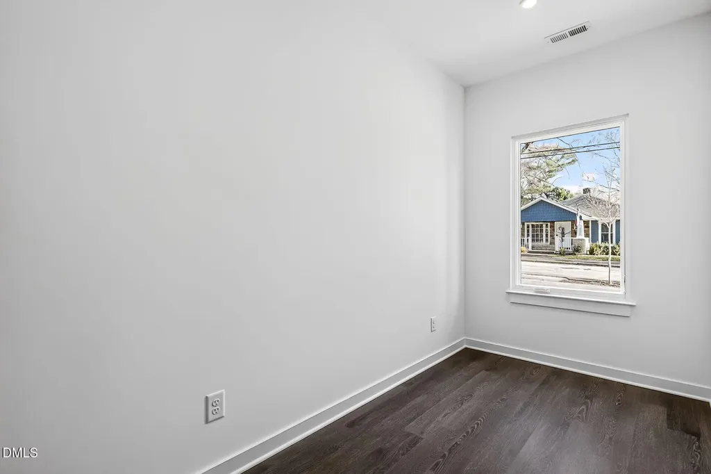 1521 1/2 Sunrise Avenue Raleigh NC 27608