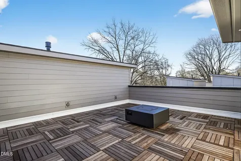 1521 1/2 Sunrise Avenue Raleigh NC 27608