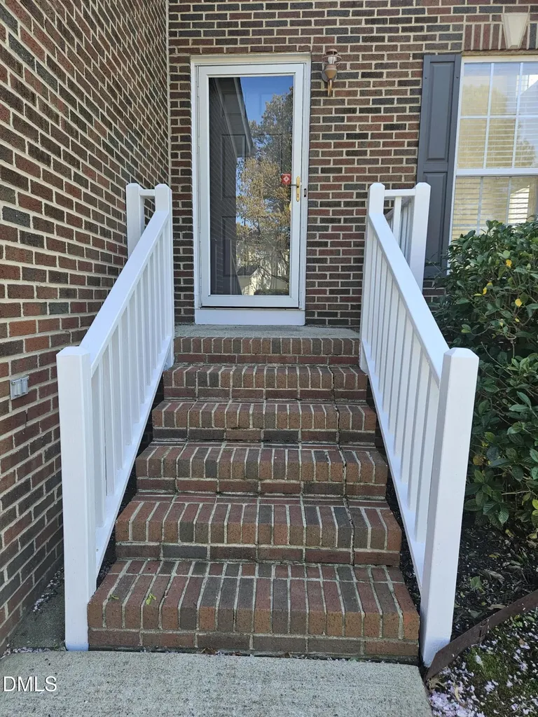4717 Delta Lake Drive Raleigh NC 27612