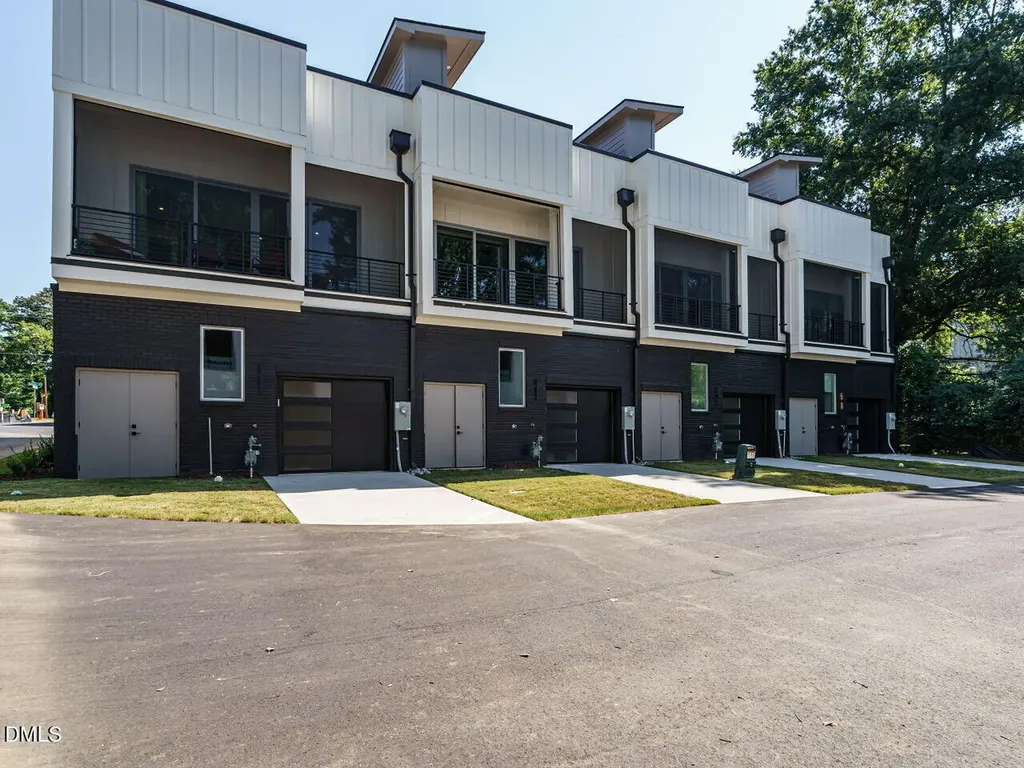 1525 Urban Trace Lane Raleigh NC 27608