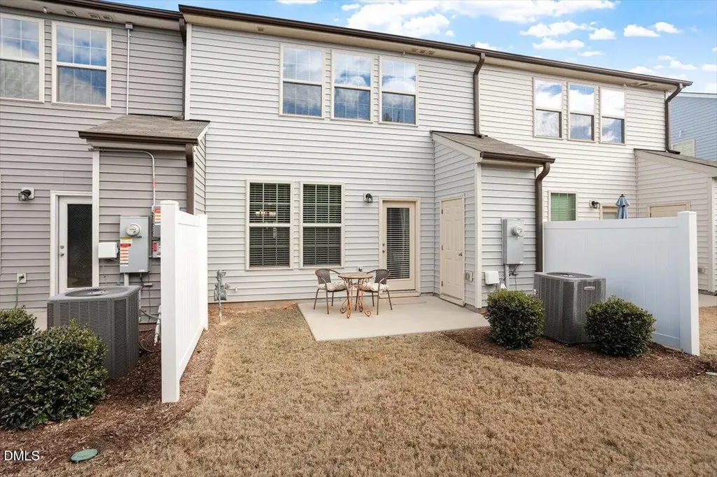 30 S Grey Abbey Drive Clayton NC 27527