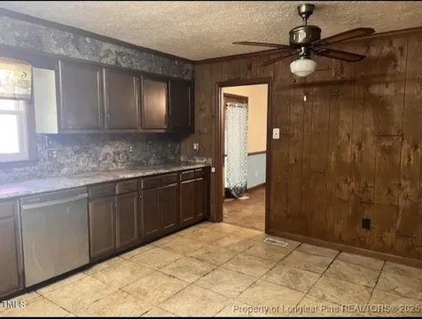 4633 Hummingbird Place Fayetteville NC 28312