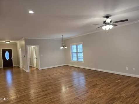 933 Arrowhead Court Mebane NC 27302