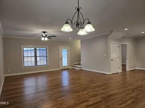 933 Arrowhead Court Mebane NC 27302