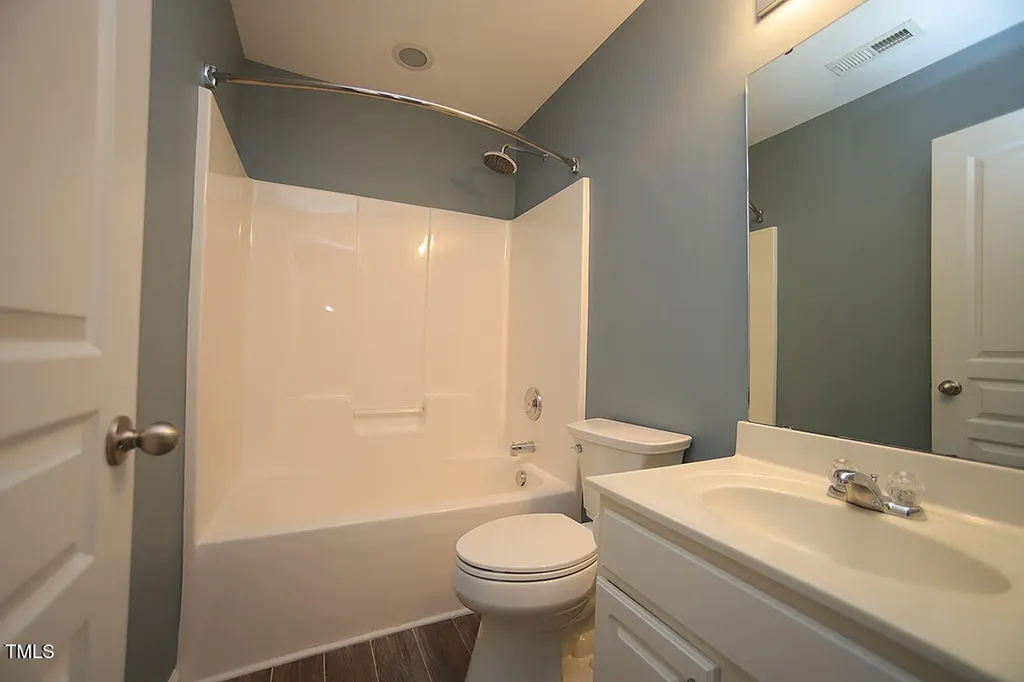 5927 Hourglass Court Raleigh NC 27612