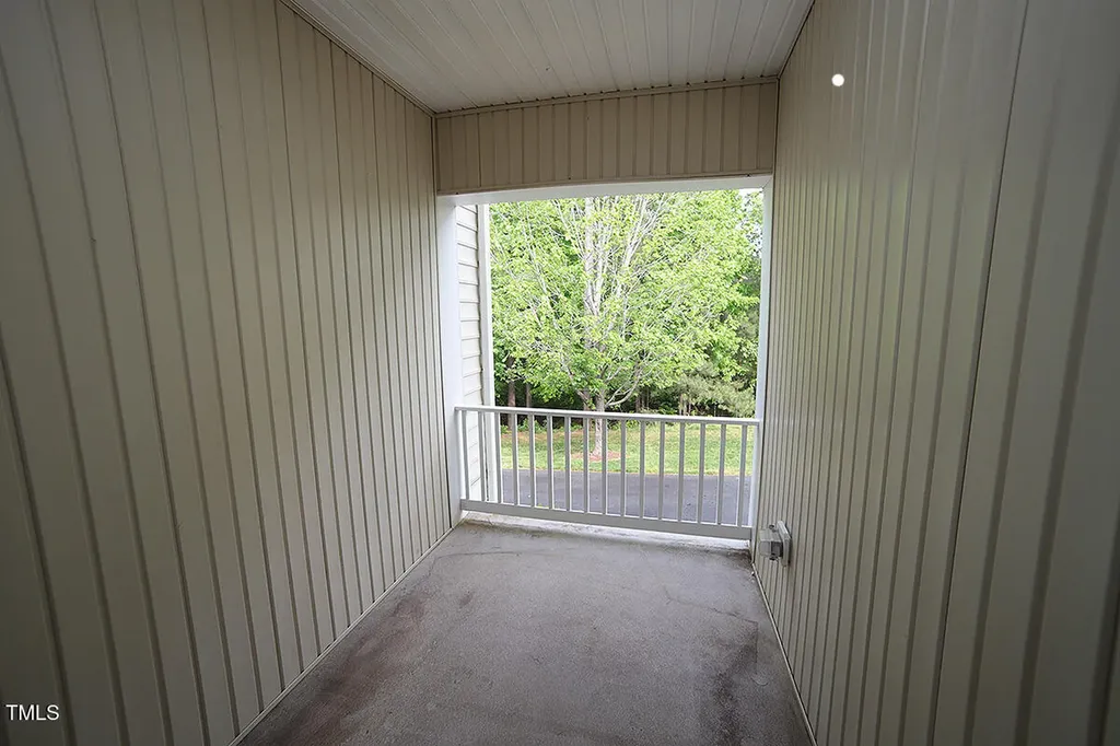 5927 Hourglass Court Raleigh NC 27612