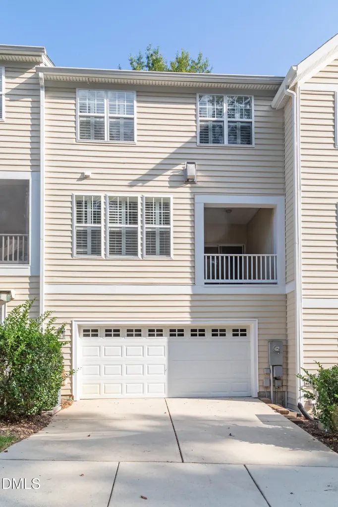 5927 Hourglass Court Raleigh NC 27612