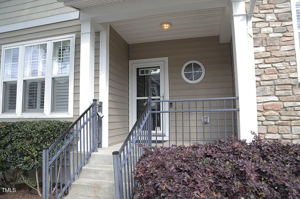 5927 Hourglass Court Raleigh NC 27612