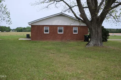 3388 S Highway 13 S Snow Hill NC 28580