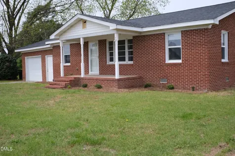 3388 S Highway 13 S Snow Hill NC 28580