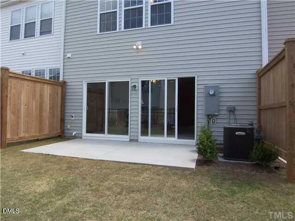 8323 Pilots View Drive Raleigh NC 27617