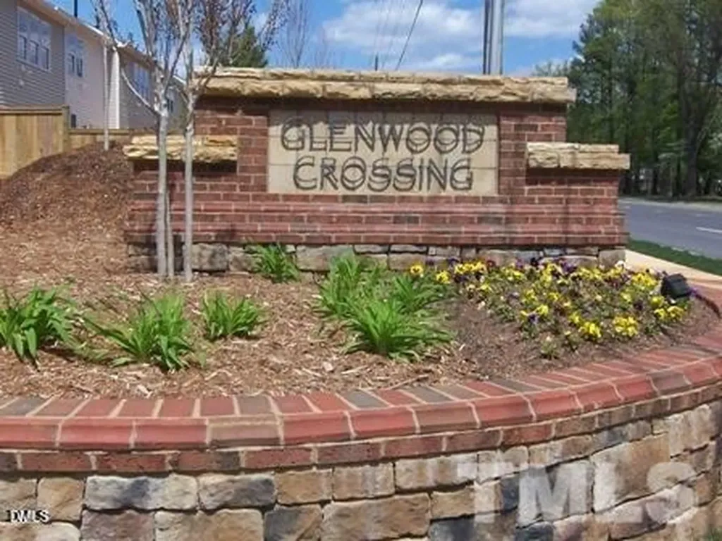 8323 Pilots View Drive Raleigh NC 27617