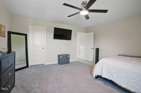 16 Blue Monarch Lane Fuquay Varina NC 27526