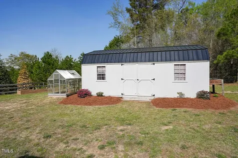 16 Blue Monarch Lane Fuquay Varina NC 27526