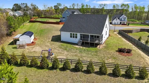 16 Blue Monarch Lane Fuquay Varina NC 27526