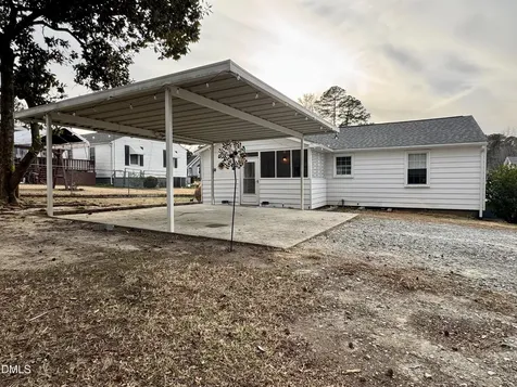 902 E Joyner Street Clayton NC 27520