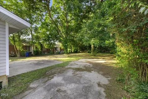 1310 Nash Street SE Wilson NC 27893