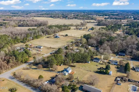 3649 Cleveland Road Smithfield NC 27577