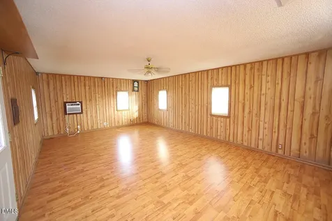2582 Bakers Chapel Road Smithfield NC 27577