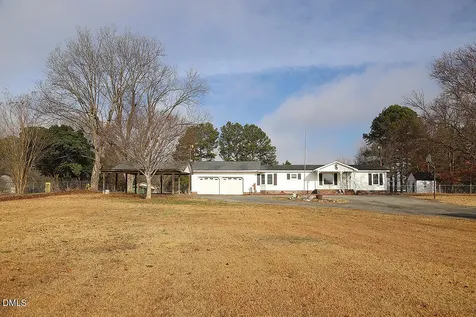 2582 Bakers Chapel Road Smithfield NC 27577