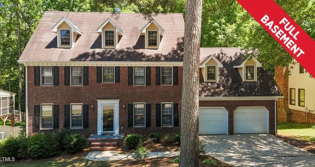 8112 Running Cedar Trail Raleigh NC 27615