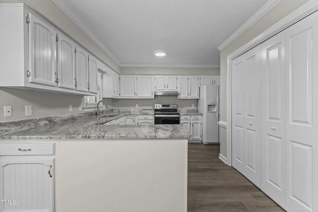 8112 Running Cedar Trail Raleigh NC 27615